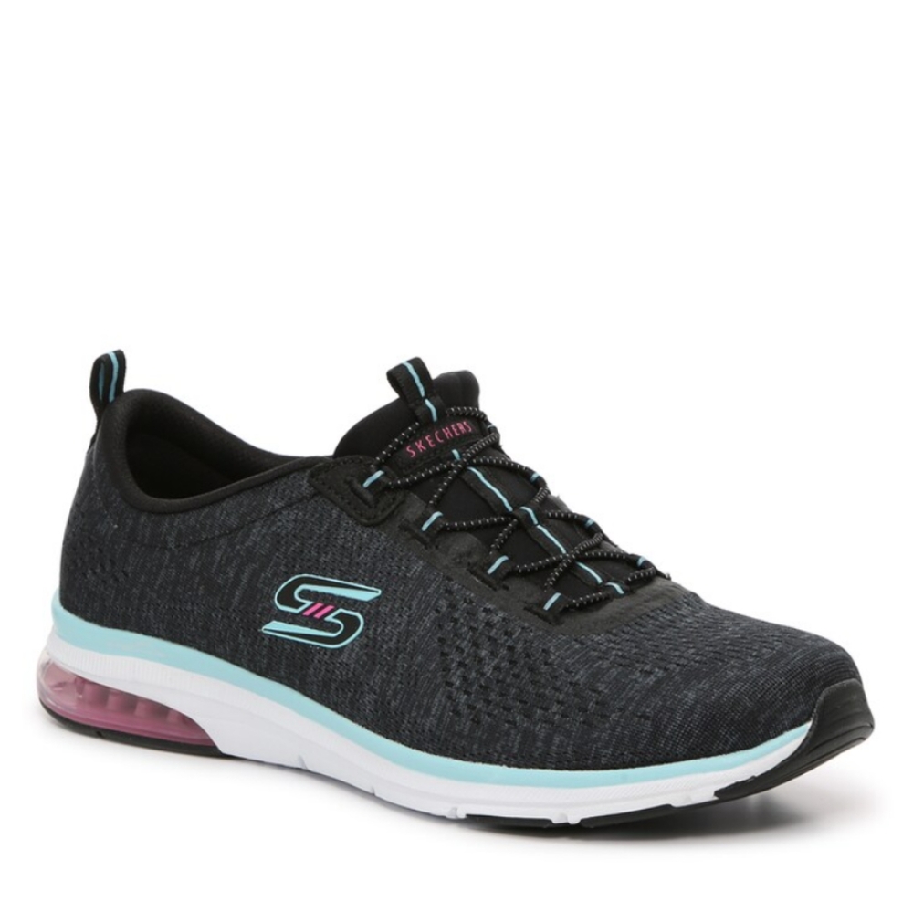 Sketchers shoes size 10 brand new with box